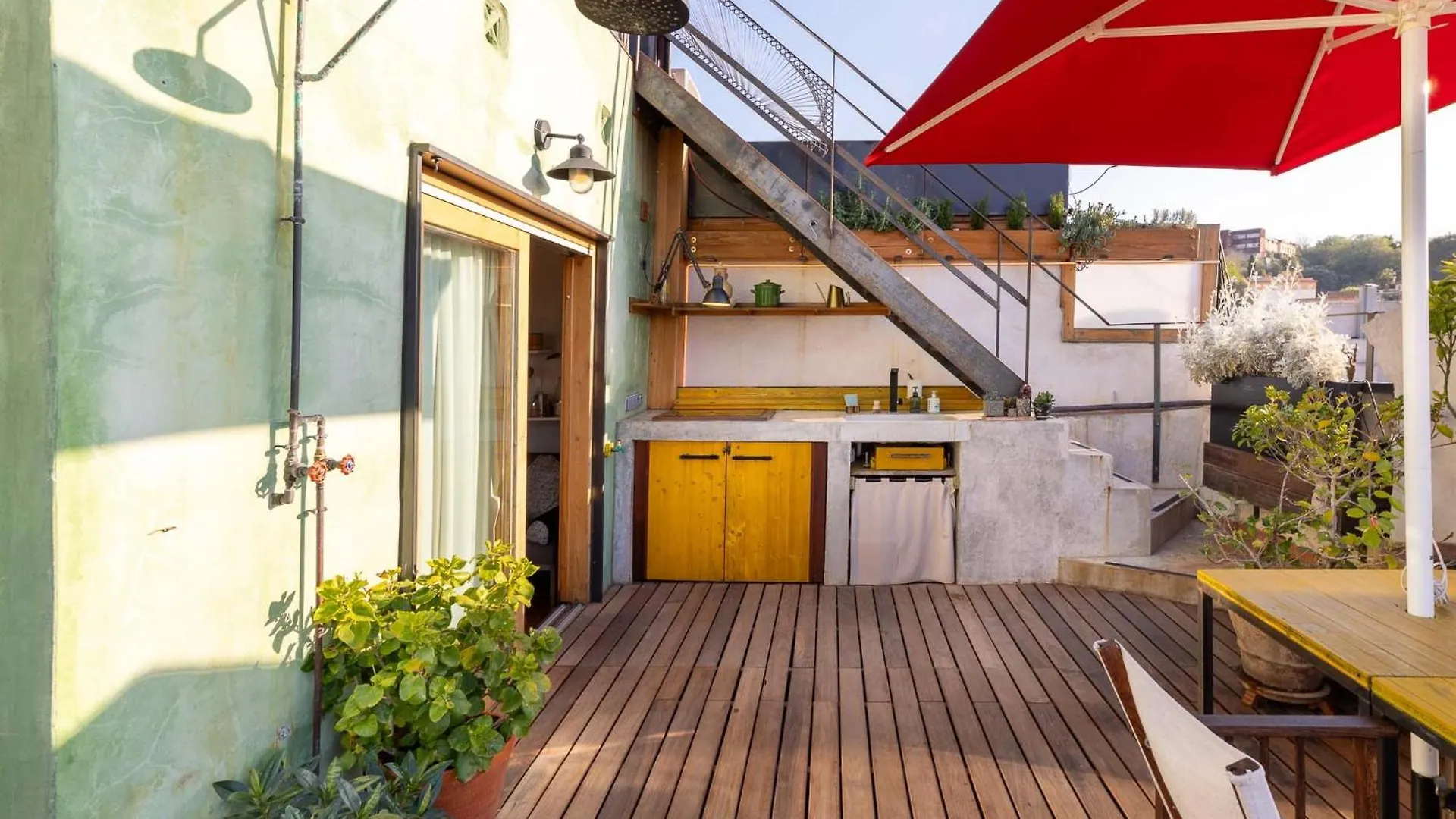 Apartment With Terrace Views Of Bcn Barcelona